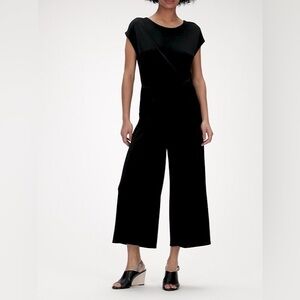 Banana Republic Tie Front Short Sleeve Boatneck Cropped Black Jumpsuit
